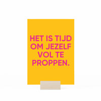 het is tijd om jezelf vol te proppen kaartje in houder op witte achtergrond