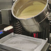 bakkom met blondie beslag voor blondies