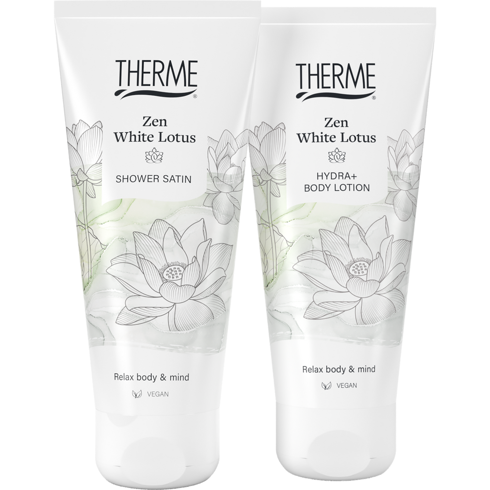 Therme Zen White Lotus Shower Satin douchegel en Hydra+ Body Lotion in witte tubes met lotusbloemen en lichtgroene details. Twee vegan verzorgingsproducten voor een ontspannen momentje voor jezelf.