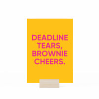 dealine tears, brownie cheers kaartje met houder op witte achtergrond