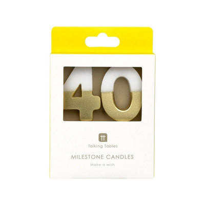40 kaarsen op witte achtergrond